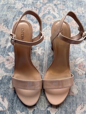Abound Nude Patent Ankle Strap Block Heel Sandals Size 8.5 Neutral Dress Shoes